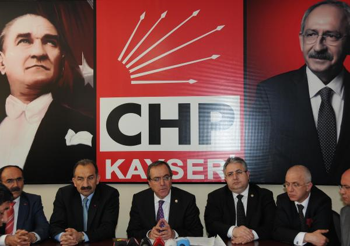CHP Milletvekili Kart: Kuran'a Karşı Olduğumuzu Söylemek Kimsenin Haddi Değil