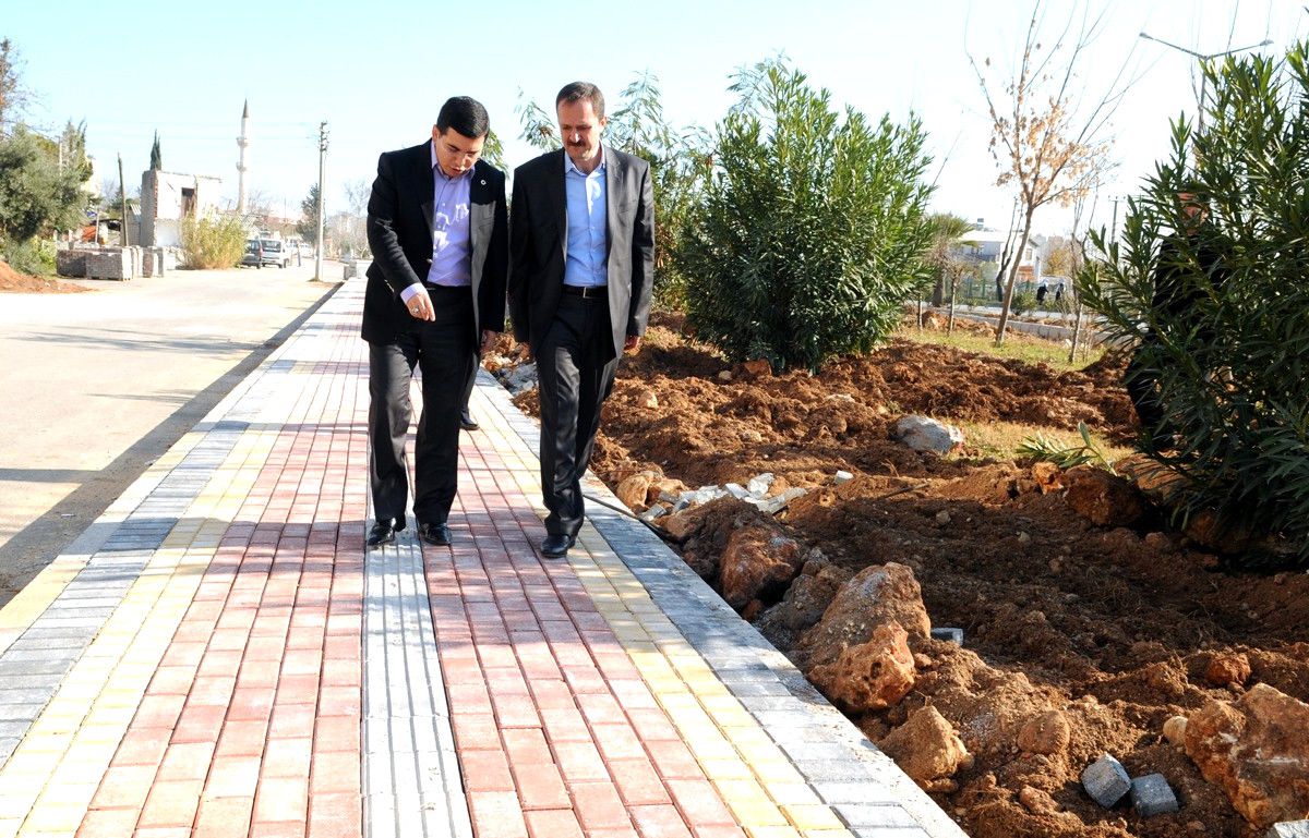 Kepez'de Engelsiz Kaldırım Çalışmaları Devam Ediyor