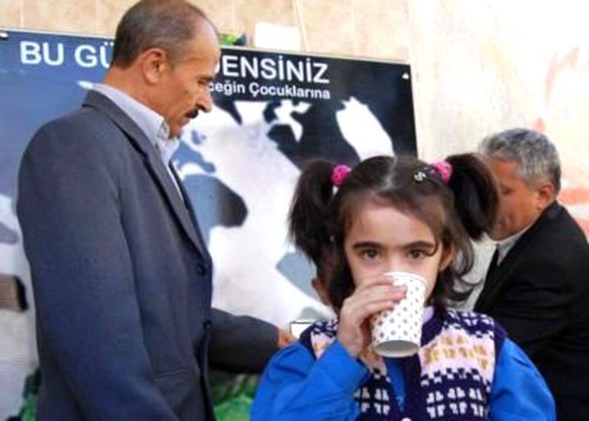 Minikleri Sevindiren Proje Simav\'dan Başladı