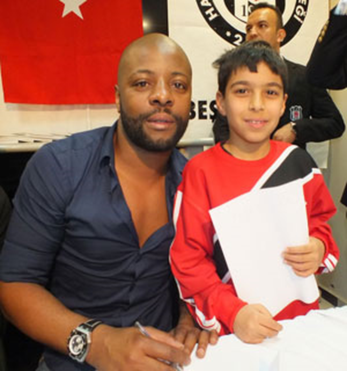 Nouma Küçük Kartallarla Birlikte