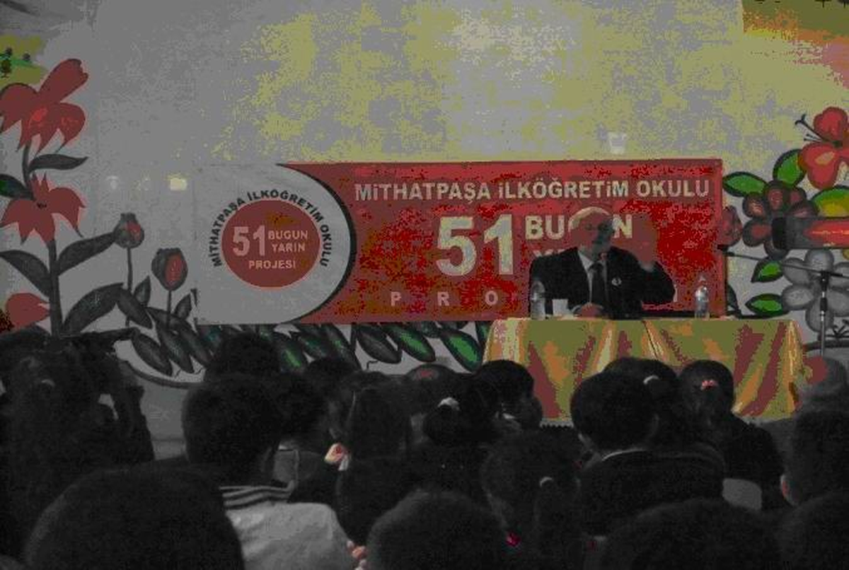 Nursaçan Hoca Öğrencileri Nurlandırdı