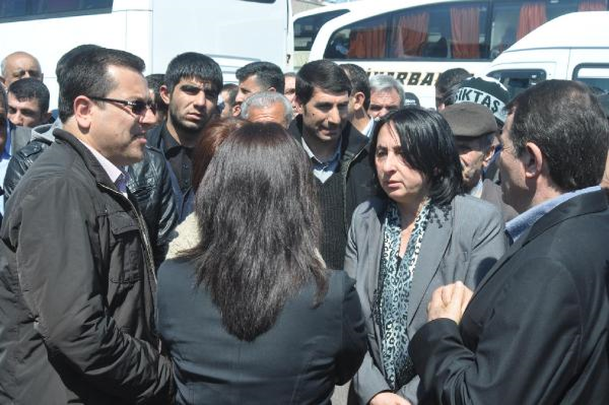 Öcalan'ın Köyüne Gidişe İzin Verilmedi