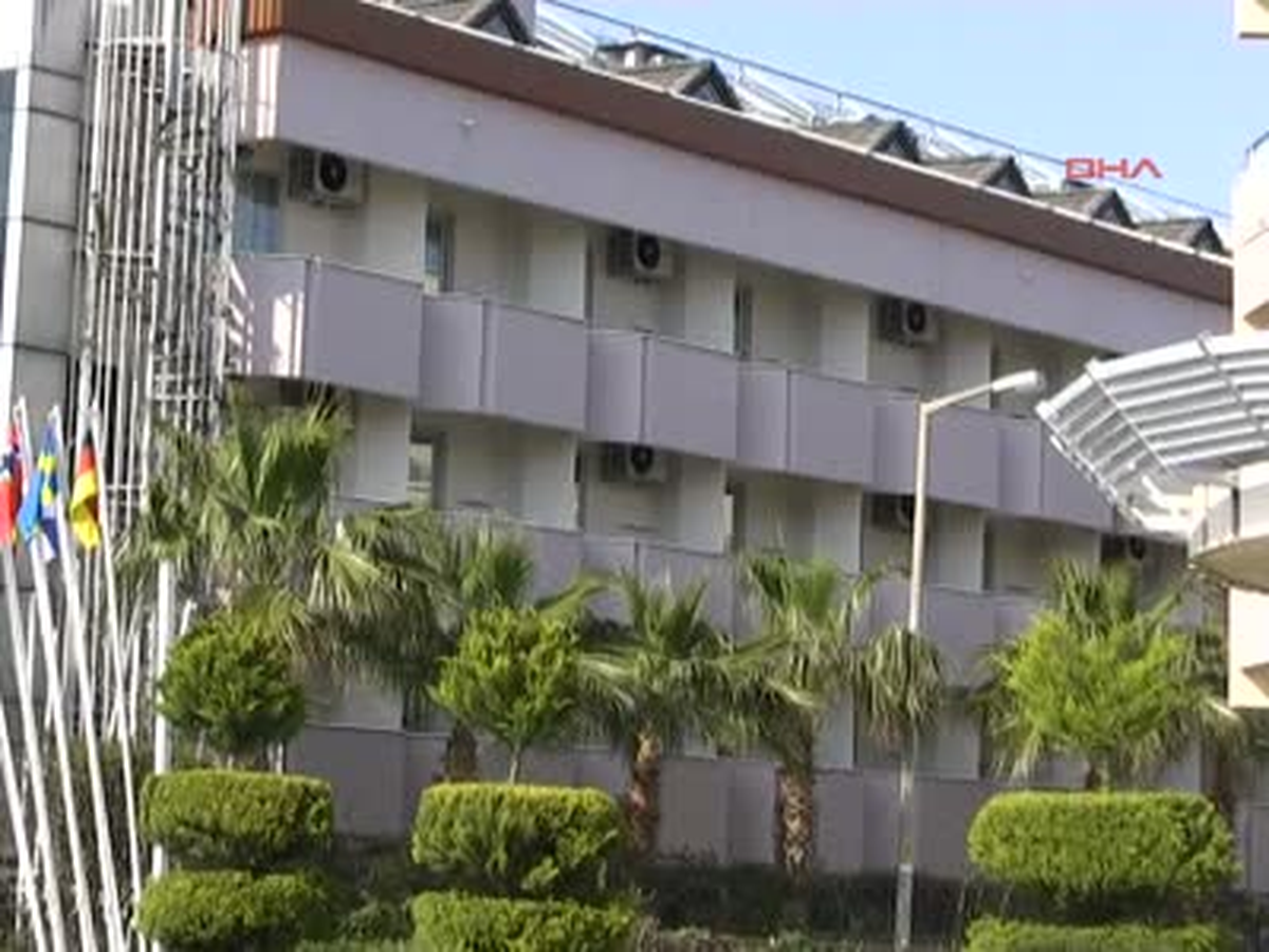 Otelin Balkonundan Düşen Alman Turist Öldü