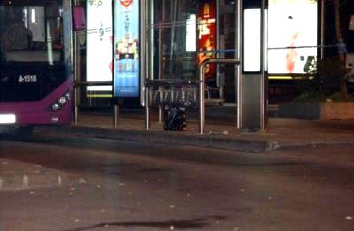 Otobüs Durağında Şüpheli Paket Alarmı