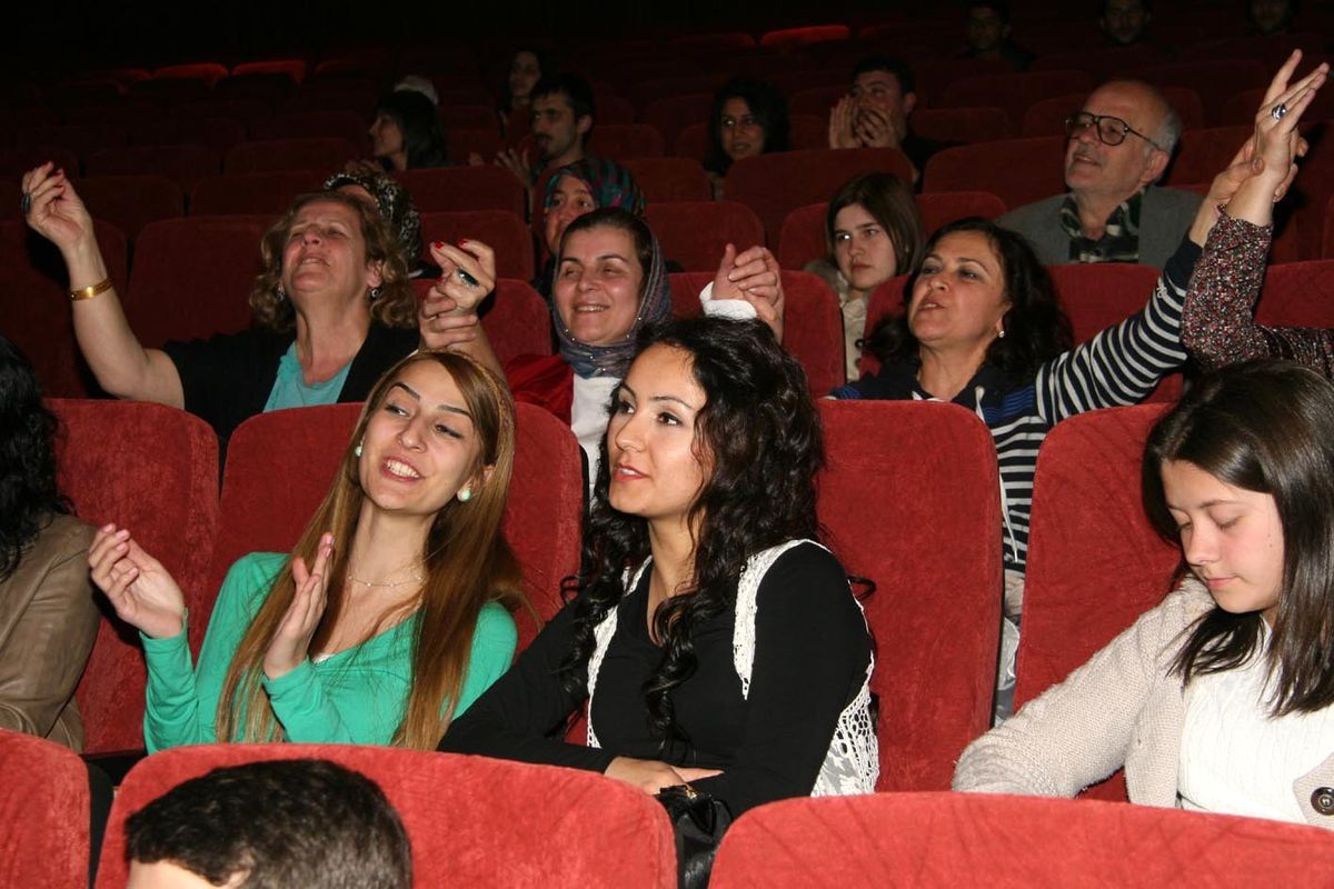Adapazarı Belediyesinden Kırşehir Gecesi