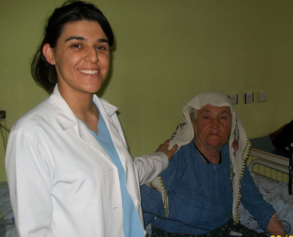 Alaşehir\'de İlk Lazerle Göz Ameliyatı Yapıldı
