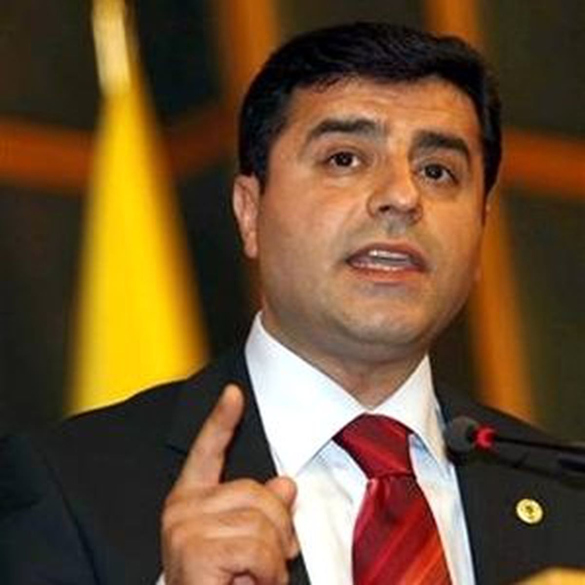 Bdp\'li Demirtaş: "Müzakere Canlı Olmayacaksa Kapalı Görüşme Yapmayız"
