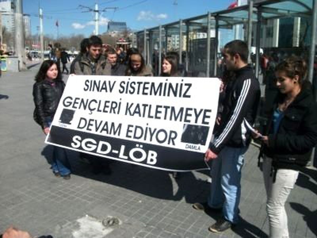 Beyoğlu\'nda Ygs Protestosu