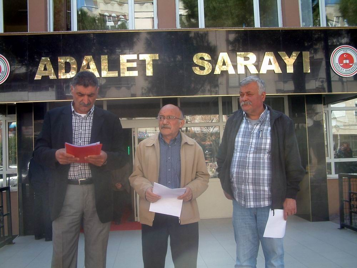 Burhaniye\'de 12 Eylül Davasına Müdahil Olmak İçin Dilekçe Verildi
