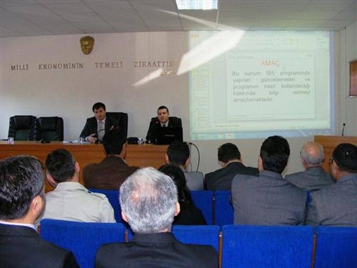 Çanakkale\'de "Tarımsal Fiyatlar Veri Giriş Sistemi"Nde Değişiklikler Hakkında Toplantı