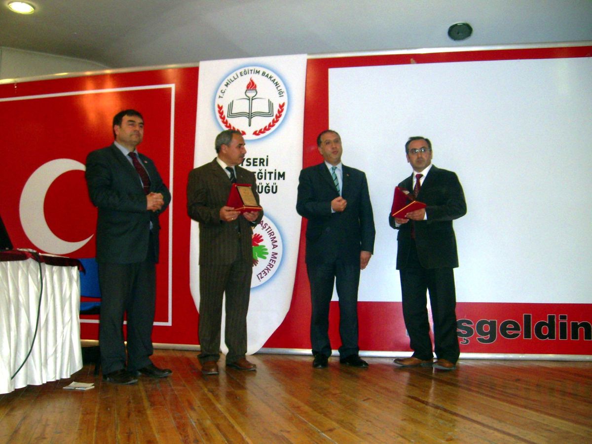 Çocuklarda İhmal ve İstismarın Hukuki Boyutu Konuşuldu