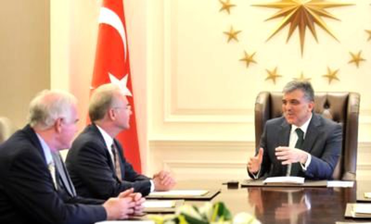 Cumhurbaşkanı Gül ABD Temsilciler Meclisi Üyesi Price\'i Kabul Etti