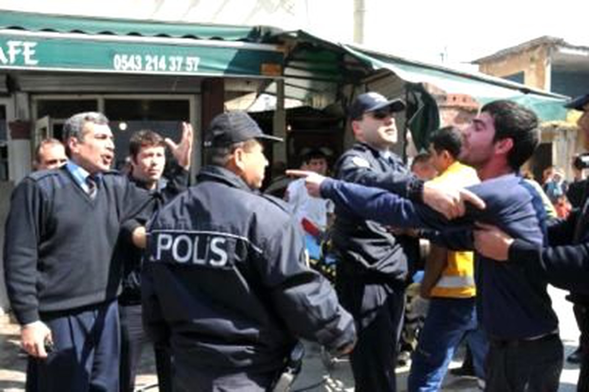 Esnaf, Zabıta Arasında Gölgelik Arbedesi