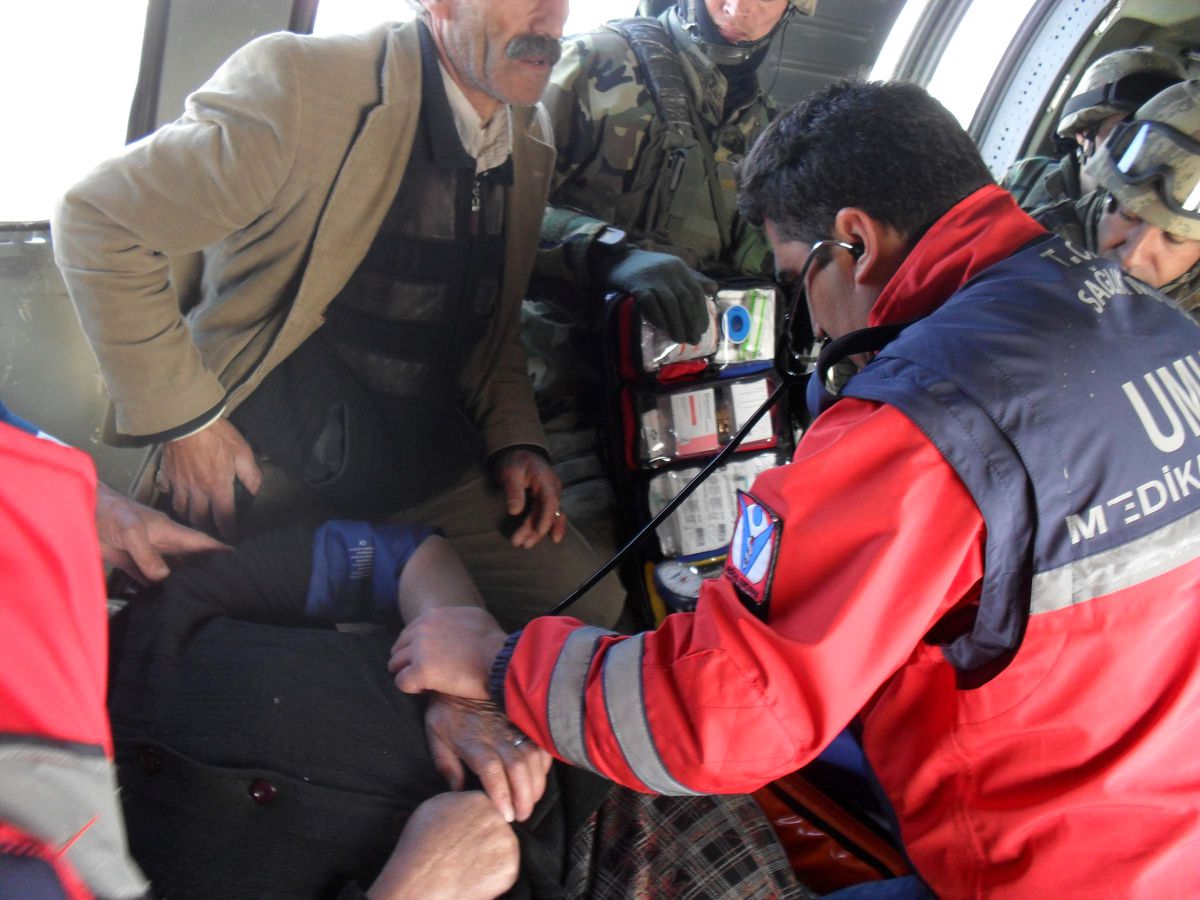 Felçli Hastanın İmdadına Mehmetçik Yetişti