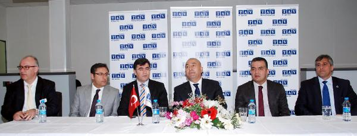 Gazipaşa Havalimanı'na İlk Kez Büyük Uçak İndi (2)