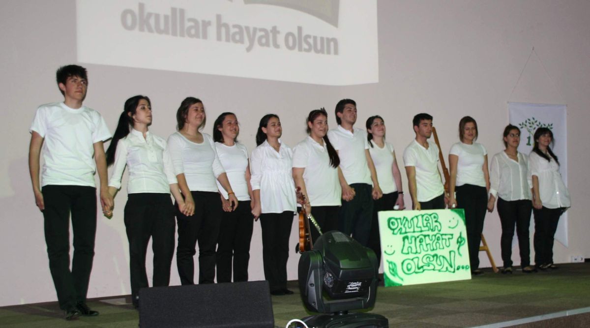 Hayat Bulan Okullar Kapılarını Velilere Açıyor