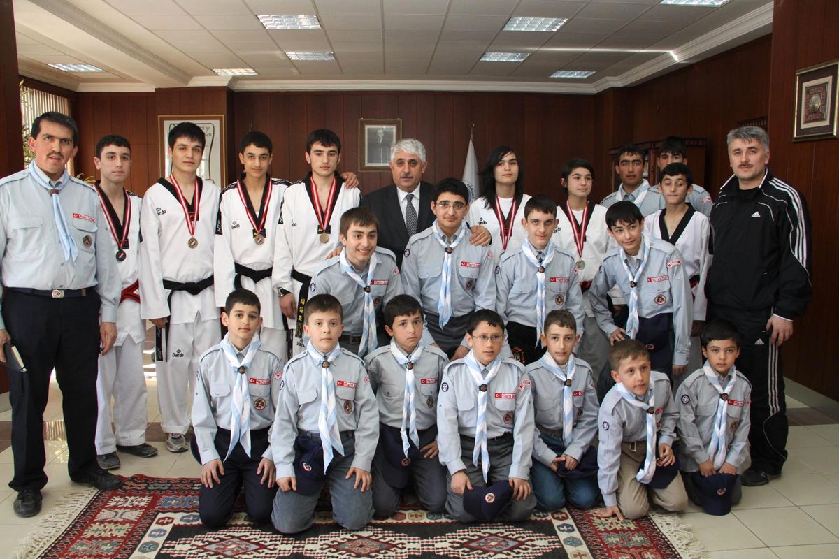 İzcilerden Sorgun Belediye Başkanı Şimşek'e Ziyaret