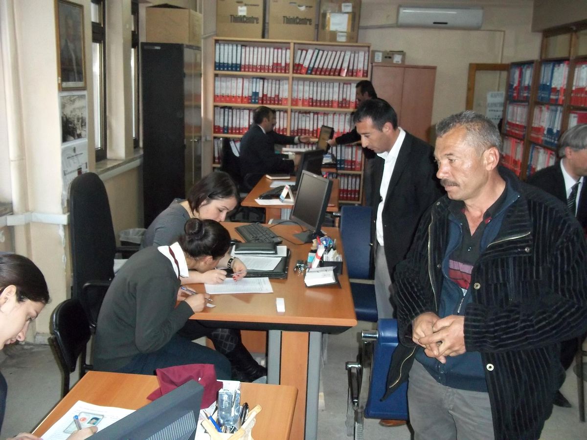 Kırıkkale\'de 30 Kişinin Alınacağı 5 Aylık Geçici İşe 300 Kişi Başvurdu