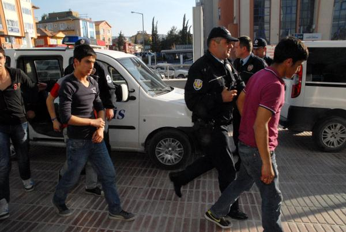 Kız Kavgası Kanlı Bitti