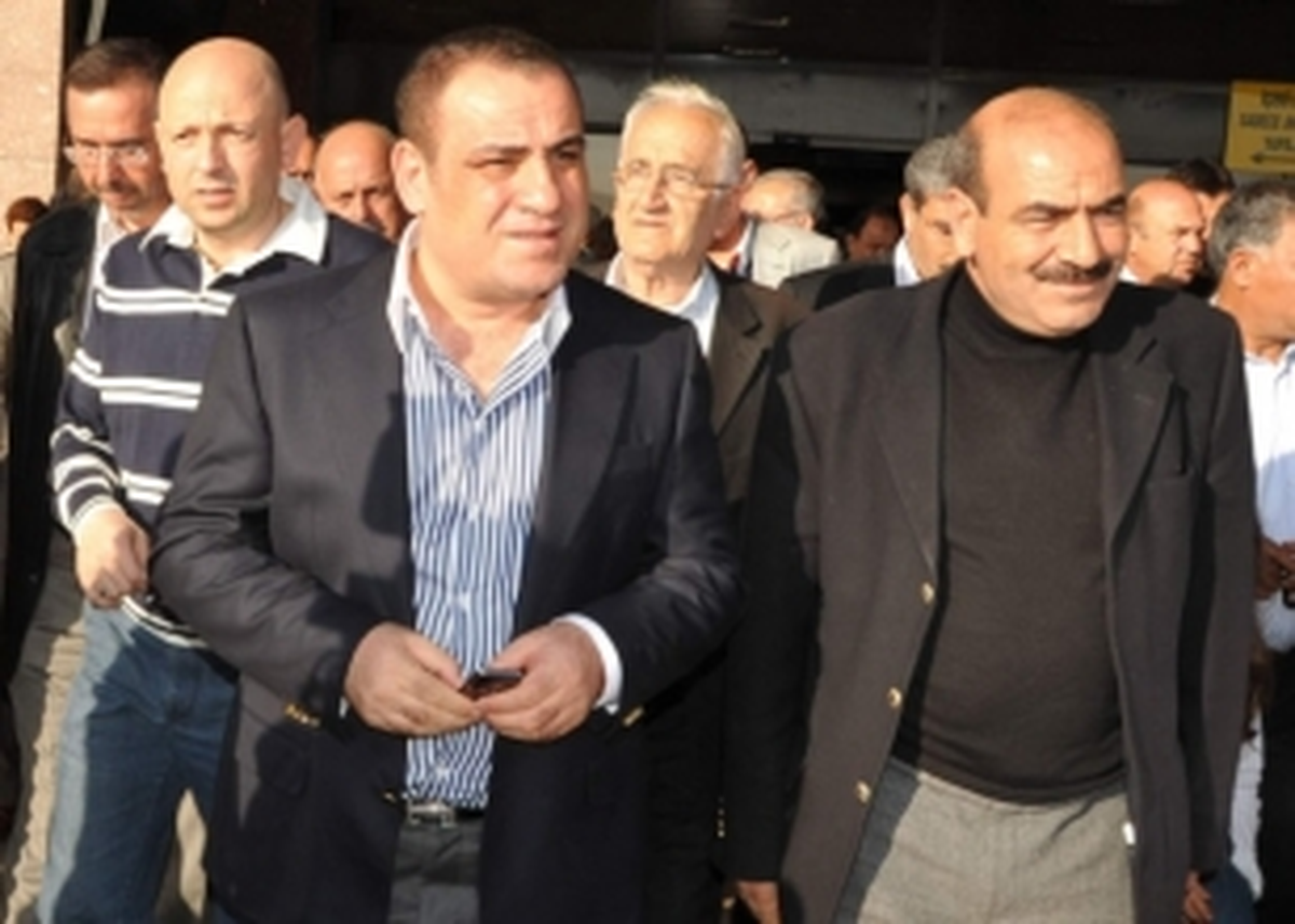 Kızıl Adliye\'ye Sevkedildi