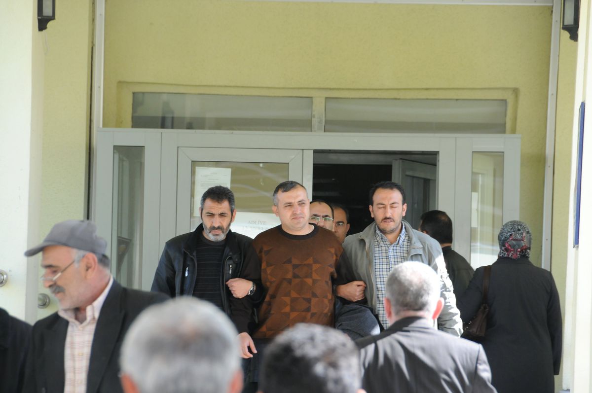 KPSS\'siz İşe Girme Vaadiyle Dolandırıldılar