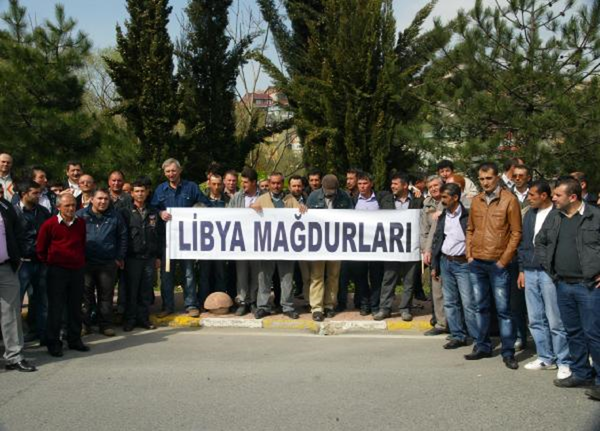Libya\'da Çalışan İşçiler Paralarını Alamadıklarını İddia Etti