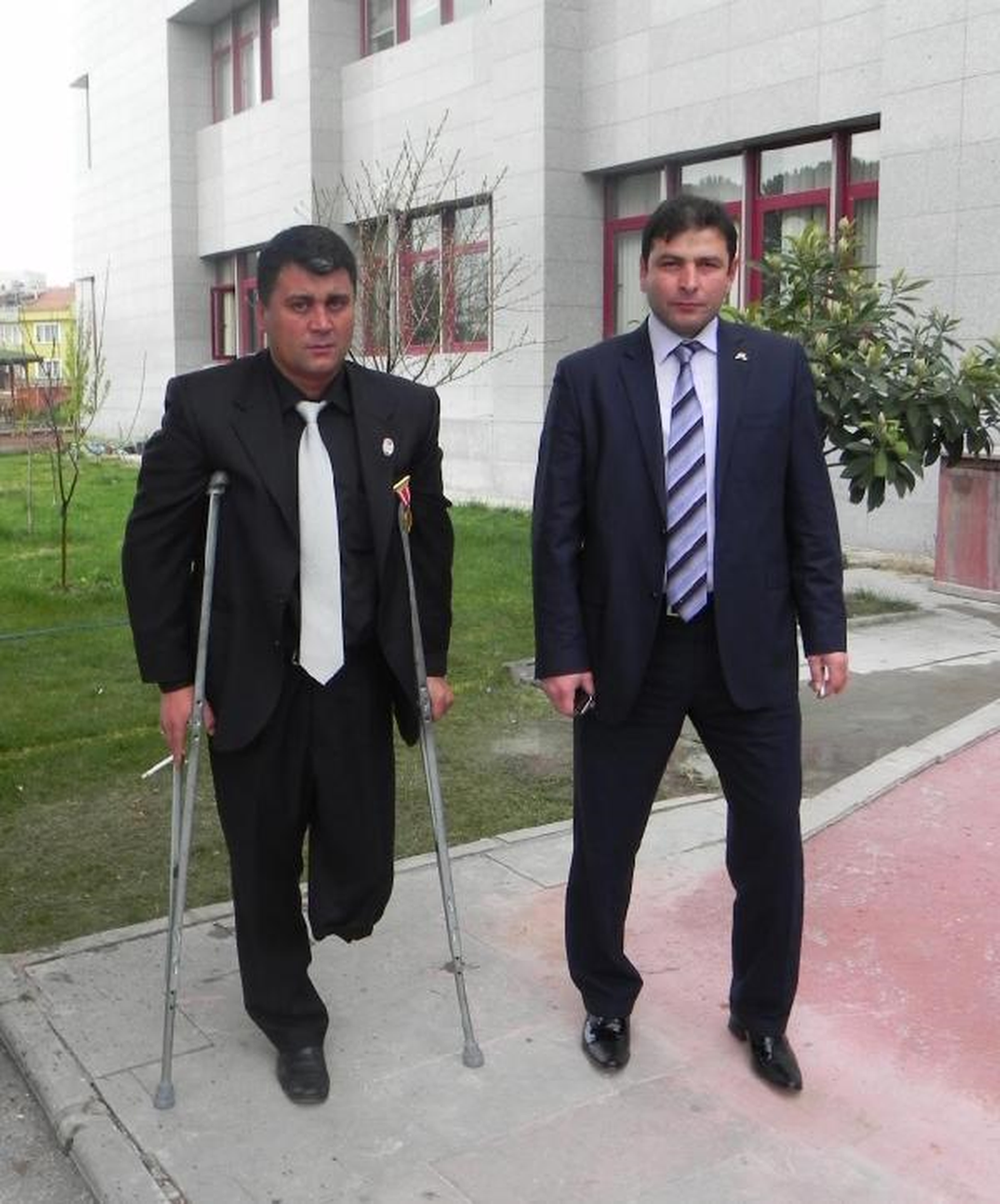 Şehitler İçin Yürüdüler, Davalık Oldular
