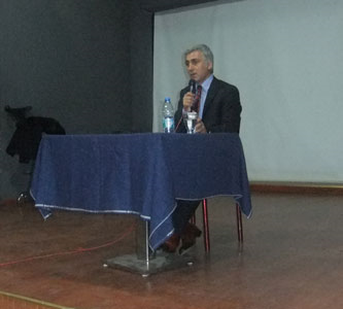 Sinan Giray\'la Söyleşi
