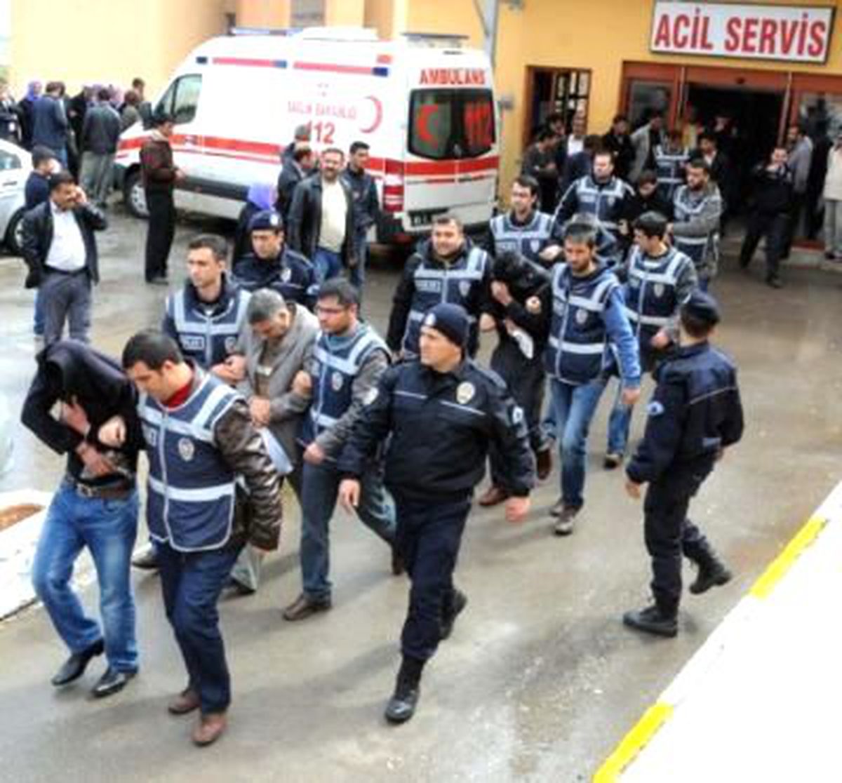 Van\'da Terör Operasyonu: 2 Gözaltı