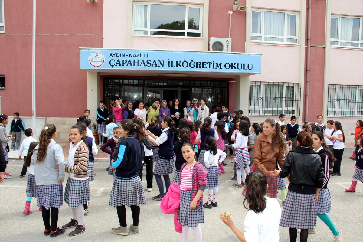 Yöresel Saç Çöreği ile Okulun Borçları Ödenecek