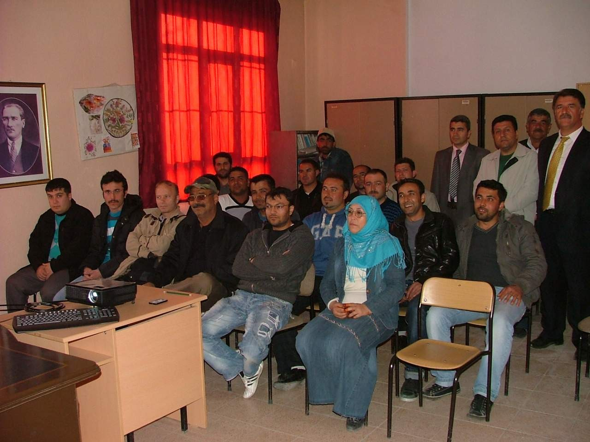 Kulu\'da Avcılık Kursunu Bitirenlere Sertifika