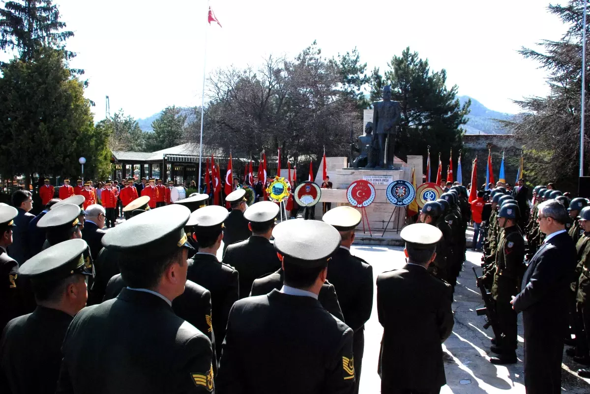 Plevne Kahramanı Gazi Osman Paşa\'nın 112. Ölüm Yıl Dönümü