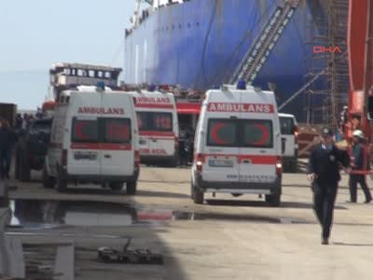 Tuzla\'da Gemide Patlama: 2 Ölü (2)