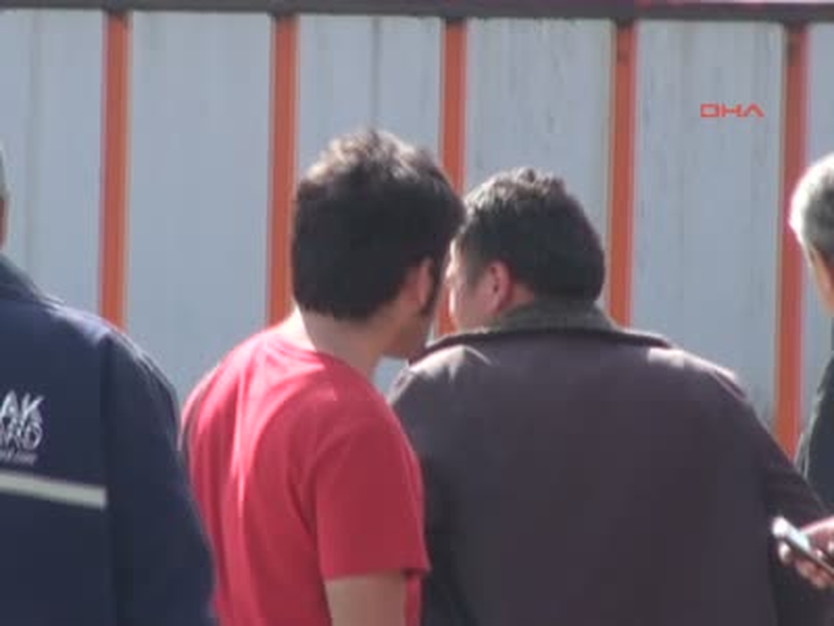Tuzla\'daki Patlamada Ölenlerin Yakınları Sinir Krizi Geçirdi