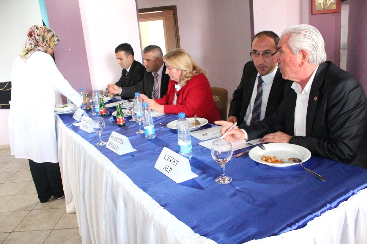 Akmek\'in Geleneksel Yemek Yarışması Sonuçlandı