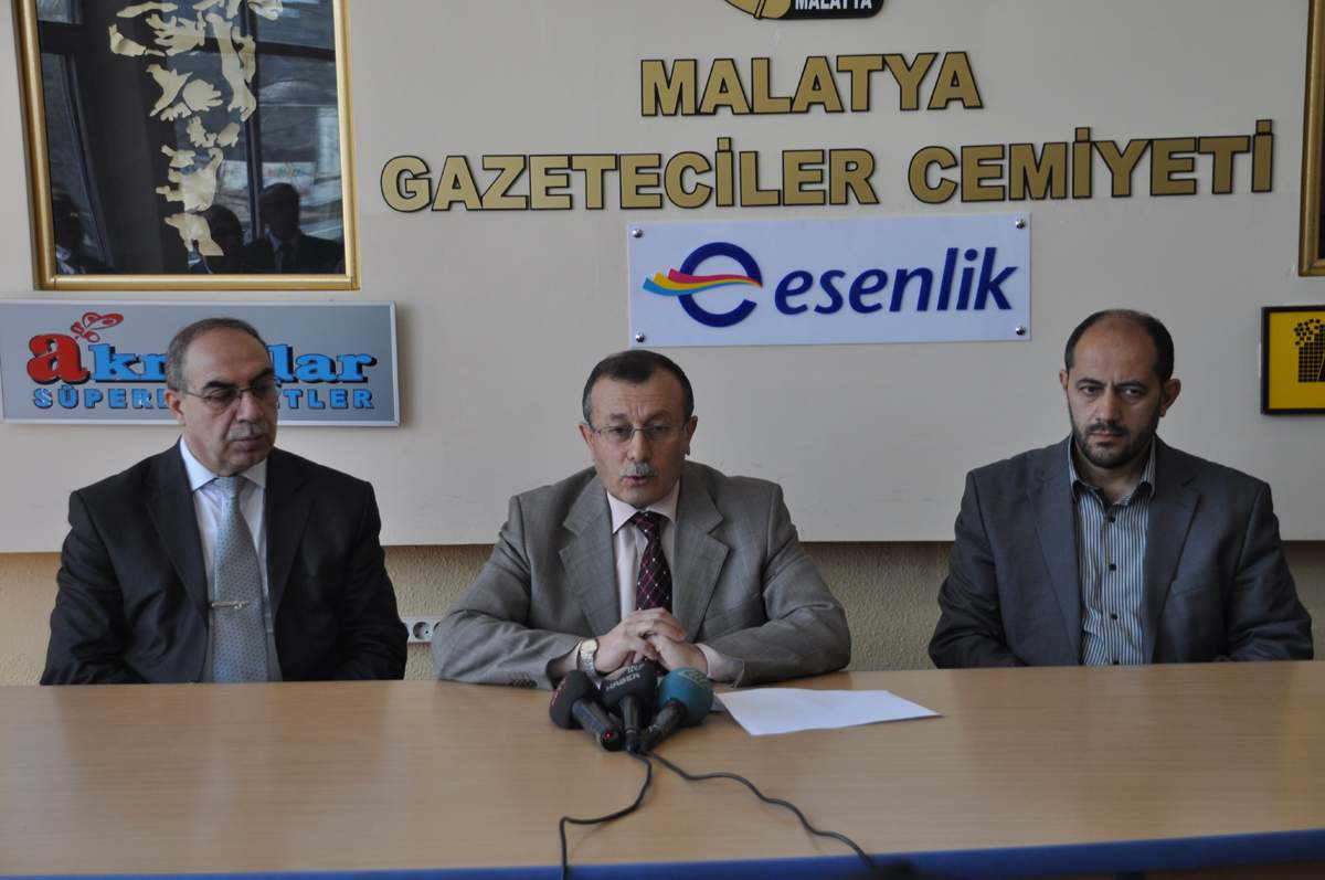 Eğitim Sistemi\'ndeki Değişikliğe Toplum Gönüllüleri Teşekkür Etti