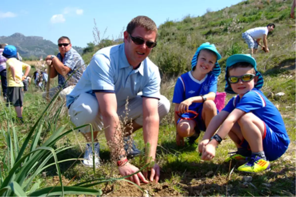 Limak Hatıra Ormanı\'na On Bin Yeni Fidan