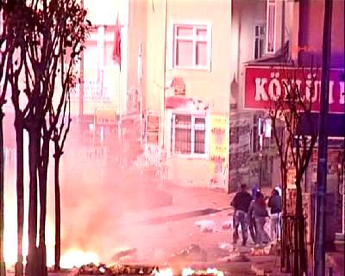 Okmeydanı\'nda Korsan Gösteri