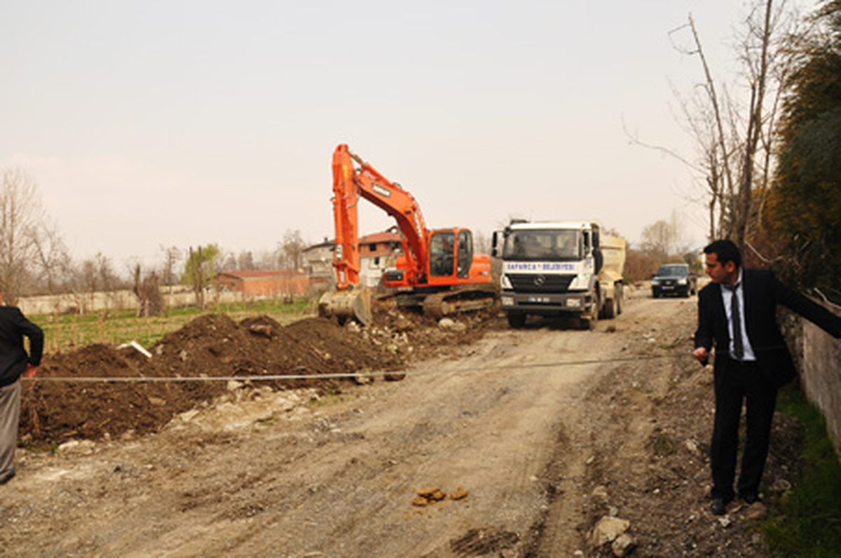 Sapanca\'nın Yol Ağı Genişliyor