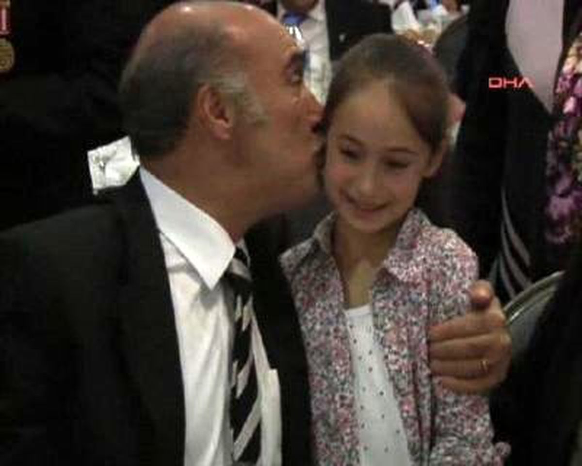 Vali ve Emniyet Müdürü Şehit Aileleriyle Buluştu