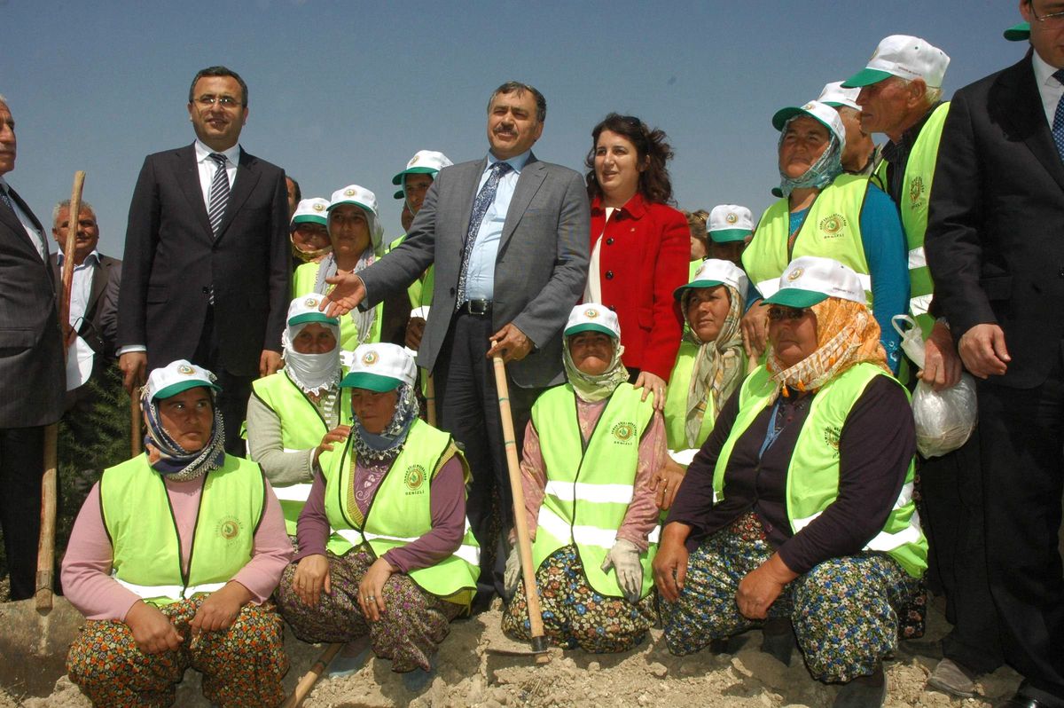 Bakan Eroğlu'ndan Kar Erimelerine Karşı Uyarı
