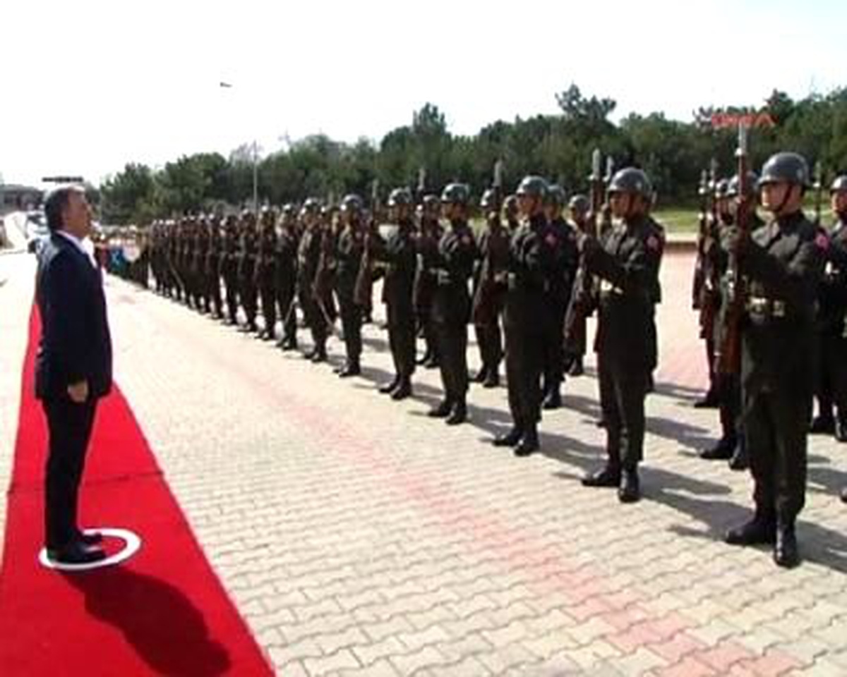 Cumhurbaşkanı Abdullah Gül Donanma Komutanlığı\'nda
