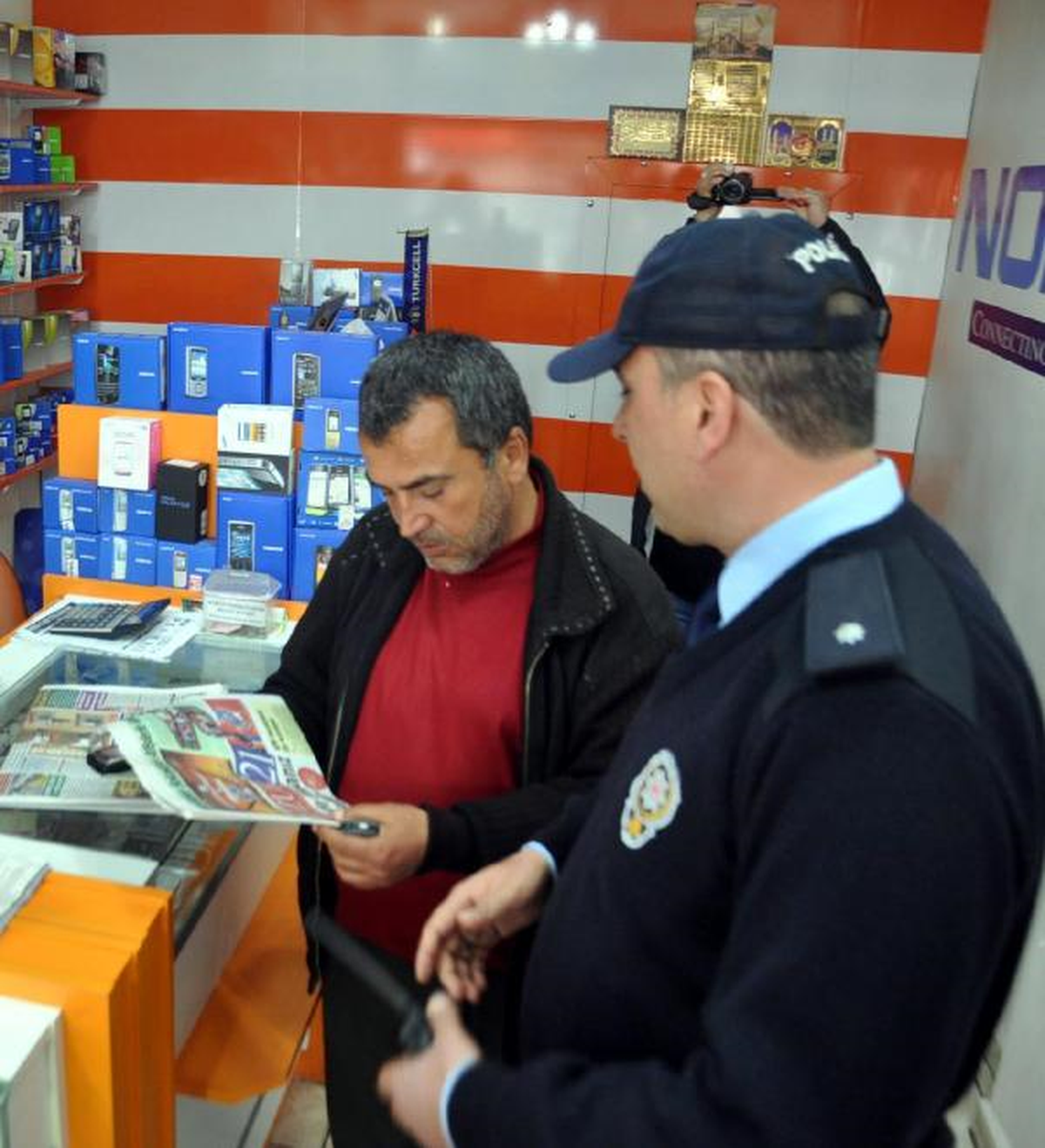 Diyarbakır Polisi'nden 'Huzur 21' Gazetesi