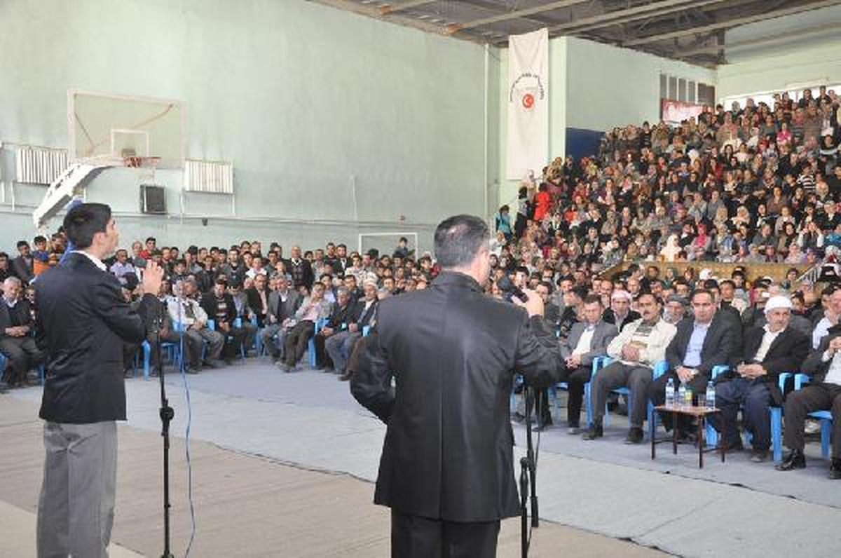 Hakkari\'de Kutlu Doğum Etkinlikleri Başladı