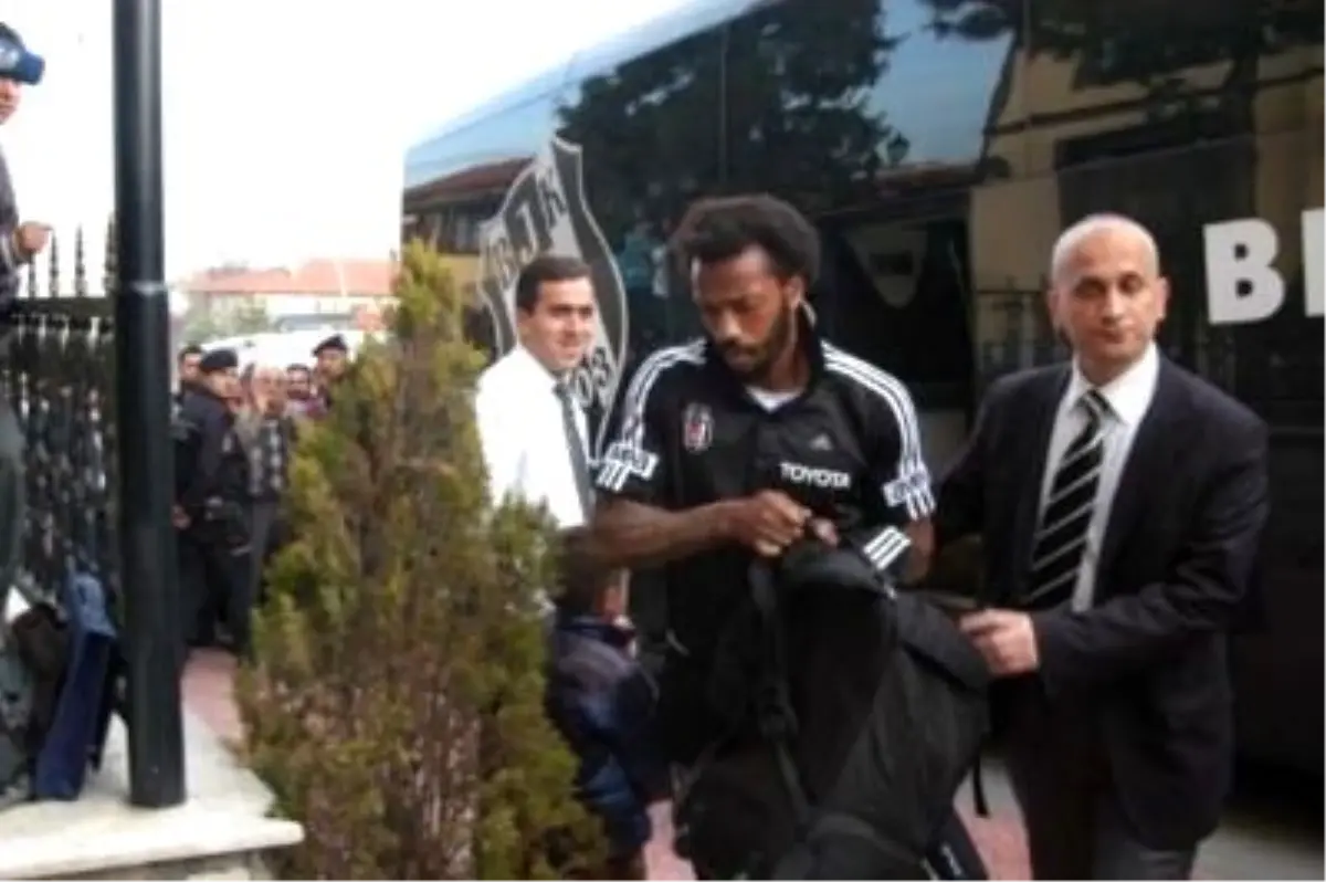 Kardemir Karabükspor - Beşiktaş Maçı Kadroları