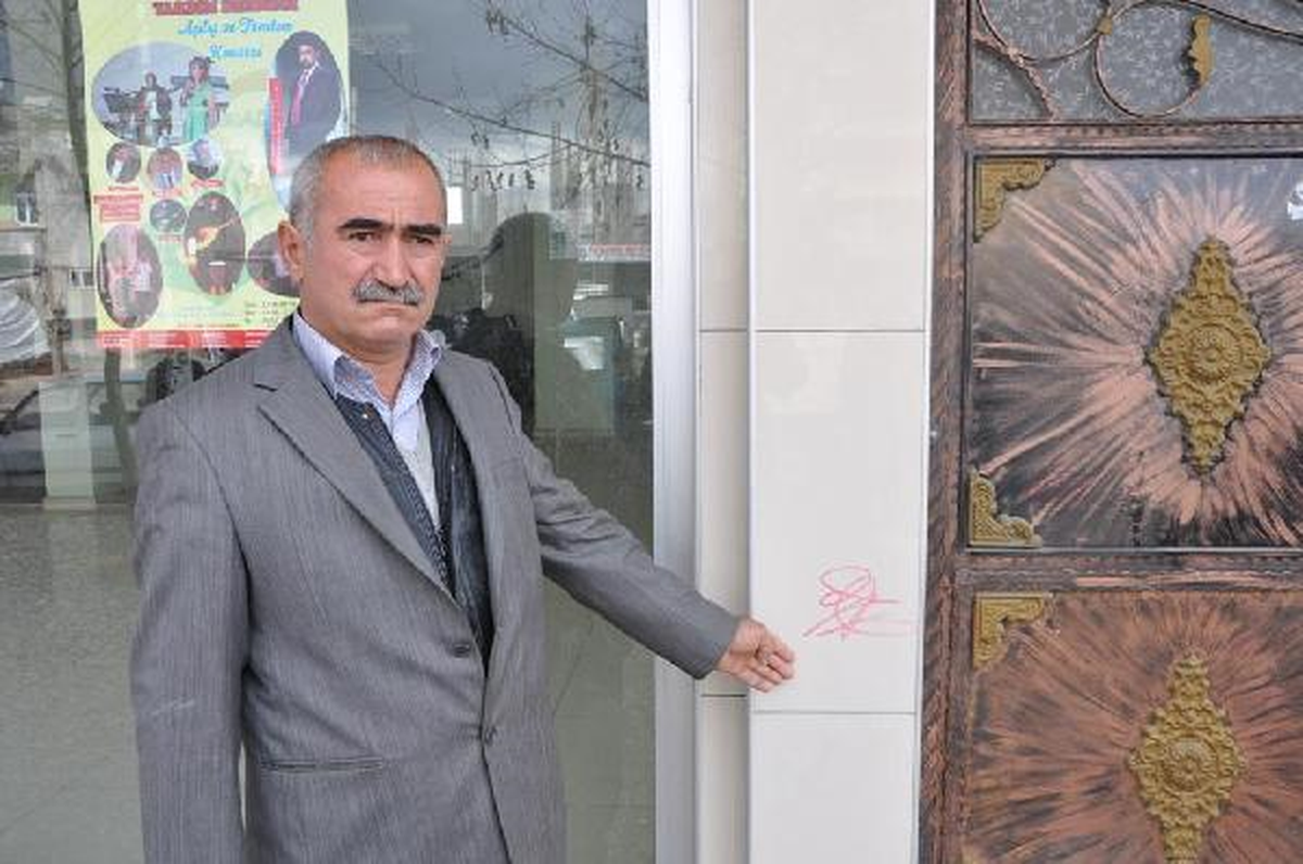 Kuyumcunun İddiası: Aleviler\'in Evlerine Majiskülle \'Ali\' Yazılmış