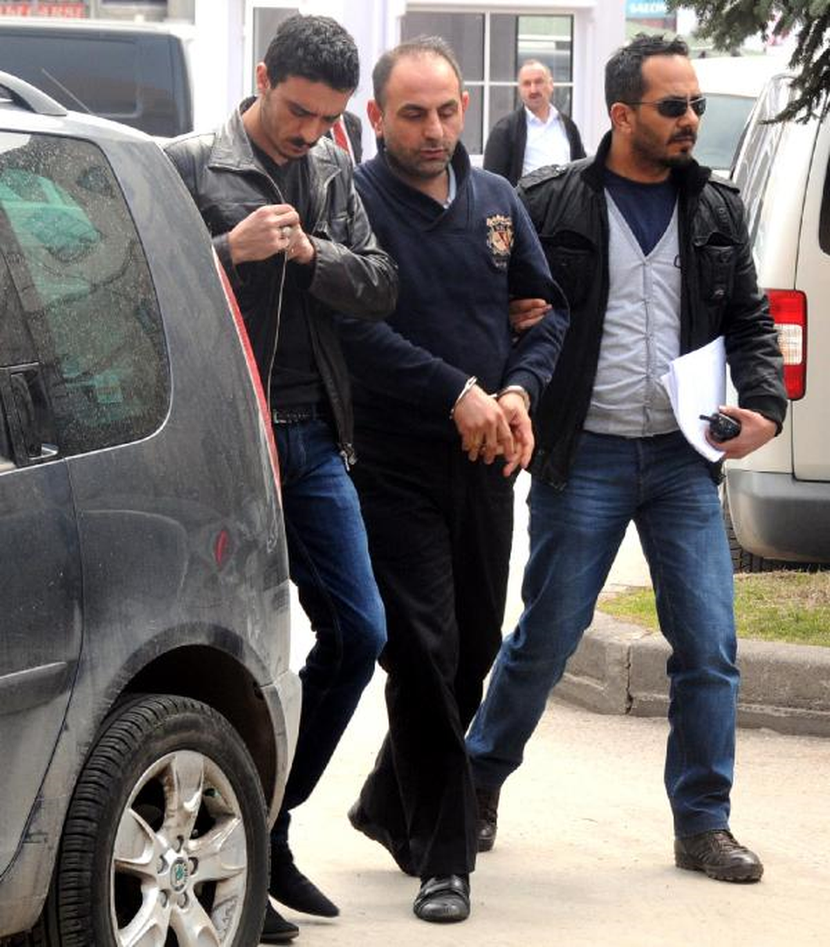 "Tahsil Ettikleri" Fatura Paraları ile Tatilde Yakalandı