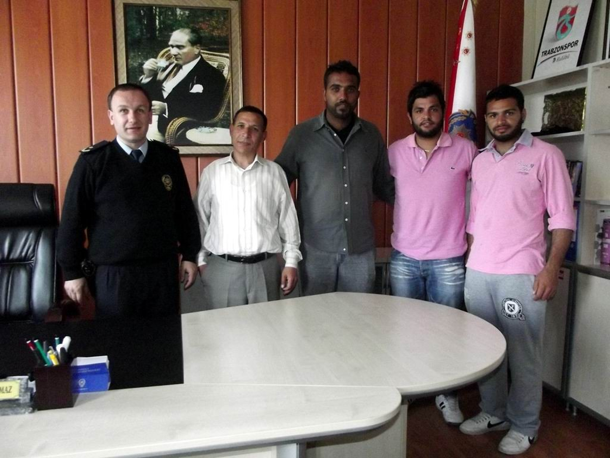 Ayvalıklı Romanlardan Emniyete Nezaket Ziyareti