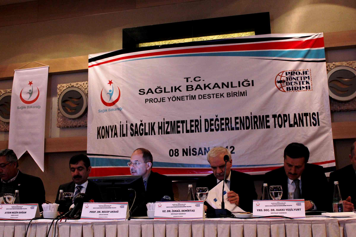 Bakan Akdağ'ın Konya Ziyareti Sürüyor
