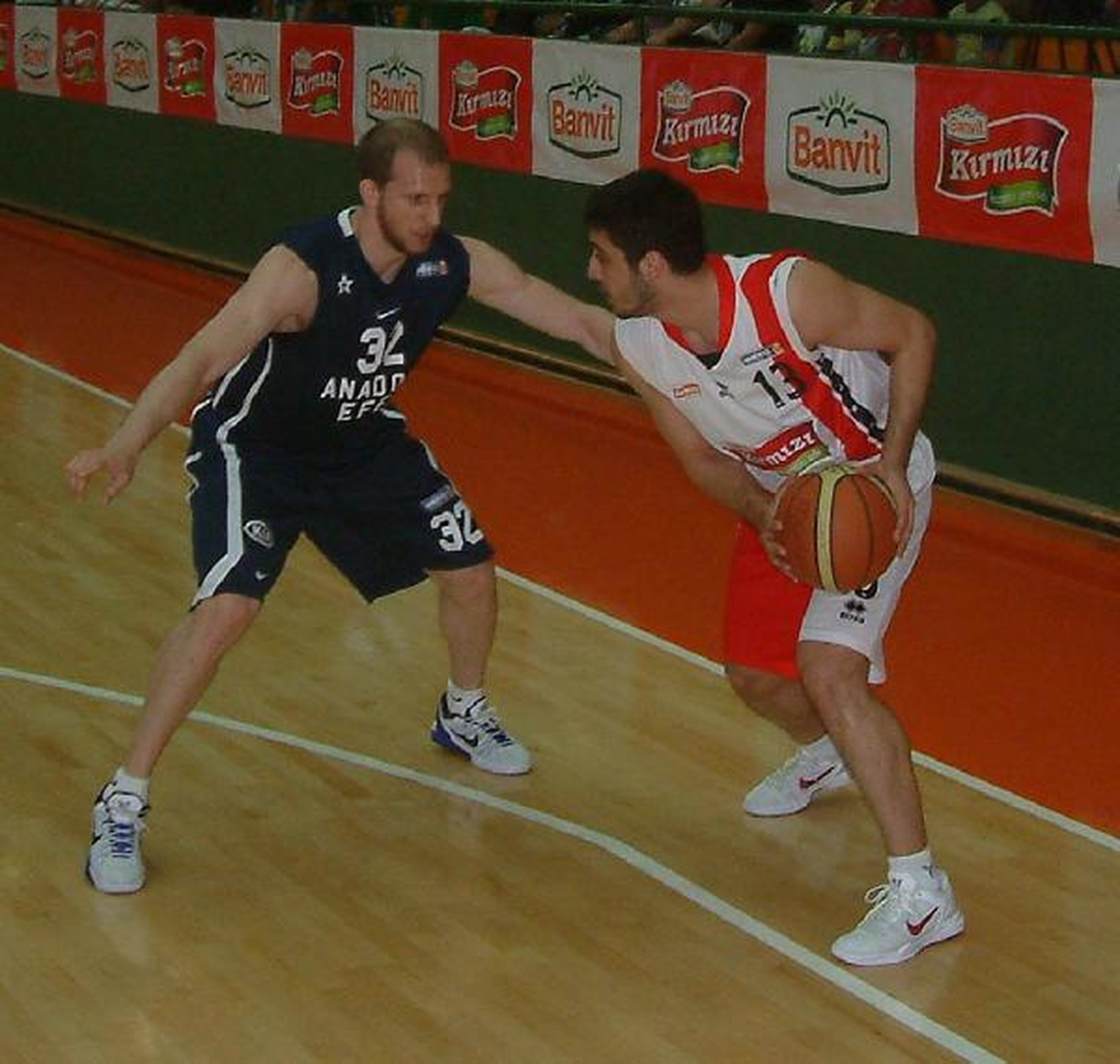 Bandırma Kırmızı - Anadolu Efes: 71-77